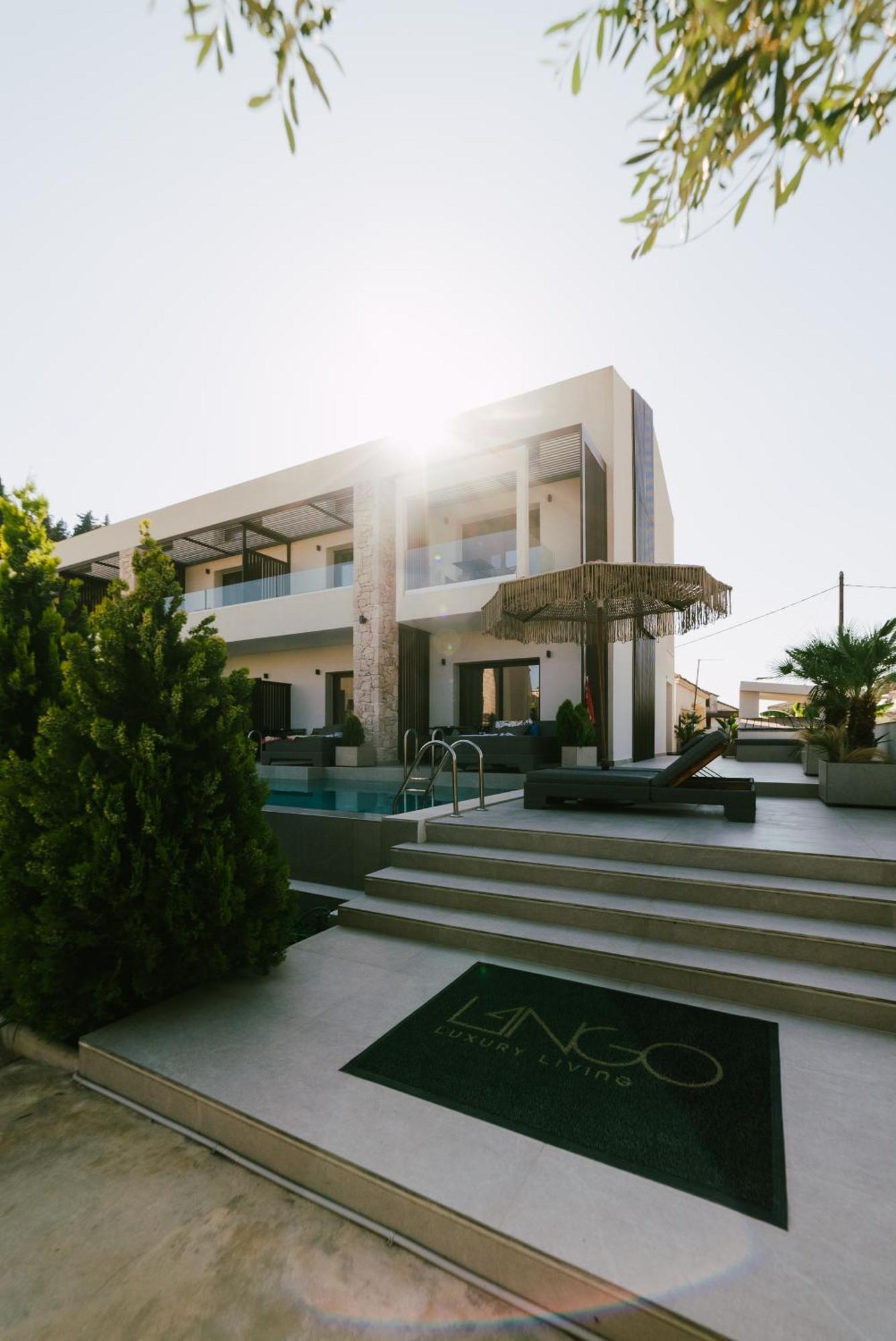 Апартаменты Lango Luxury Living Сивота Экстерьер фото